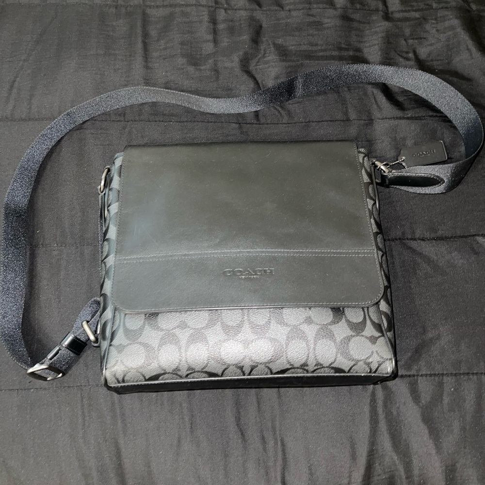 Coach Black and Gray Men's Shoulder Bag (Brand New)
